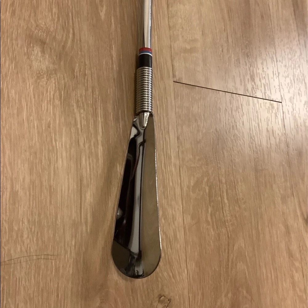 Shoe Horn - Picture 2 of 5
